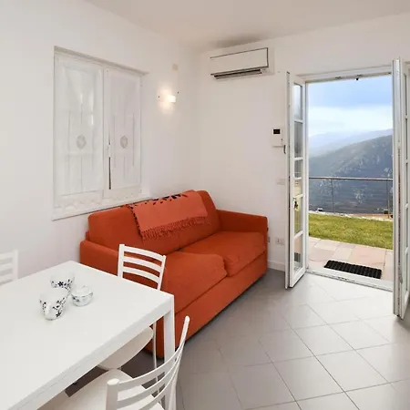 1 Bedroom In * Magliolo