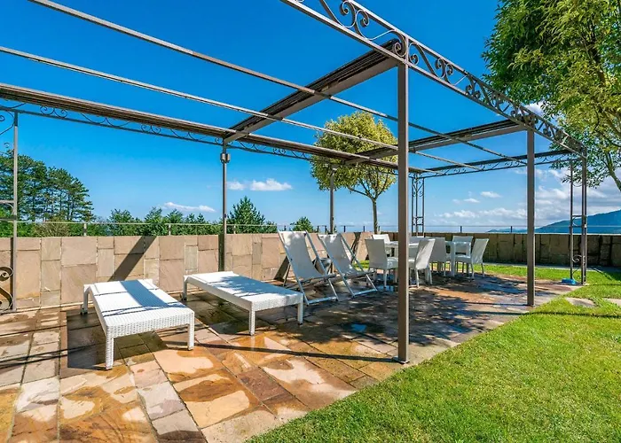 Beautiful In Apartman Magliolo